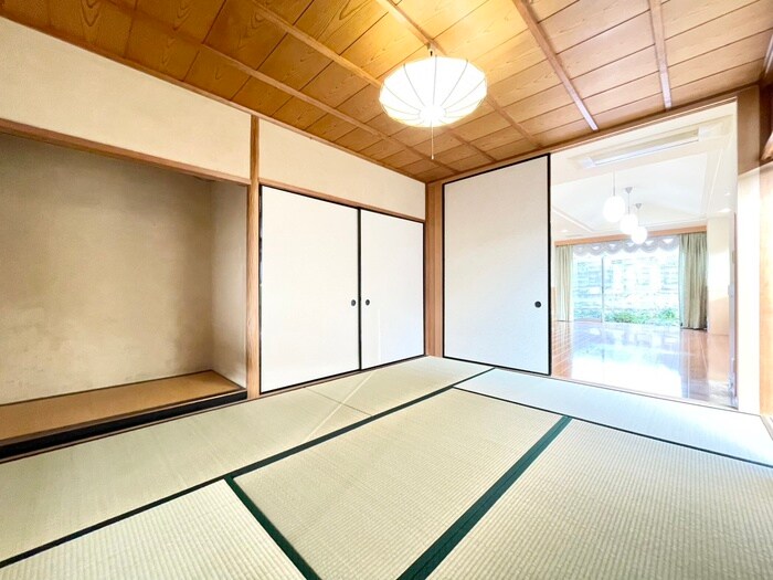 物件内観写真13　(居室)