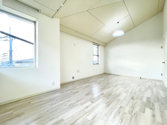 物件内観写真14　(居室)