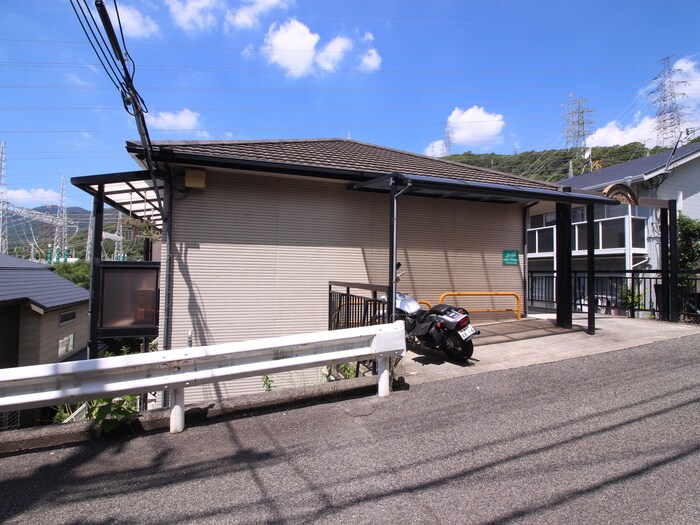 物件外観写真3　(外観写真)