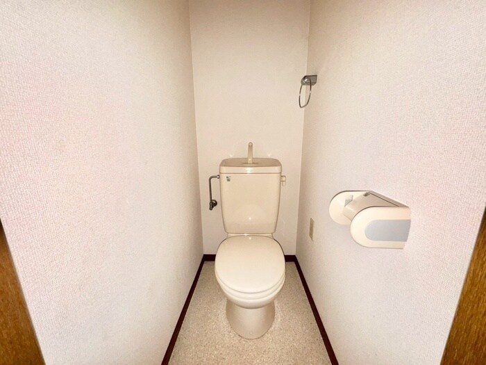 物件内観写真15　(トイレ)