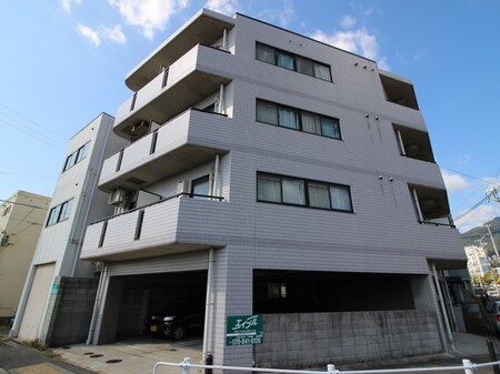 柴崎マンションＮＡＤＡＫＩＴＡ外観写真