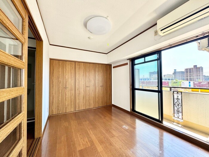 物件内観写真8　(居室)