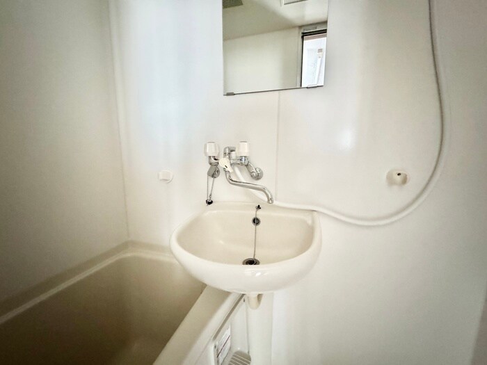 物件内観写真12　(洗面)