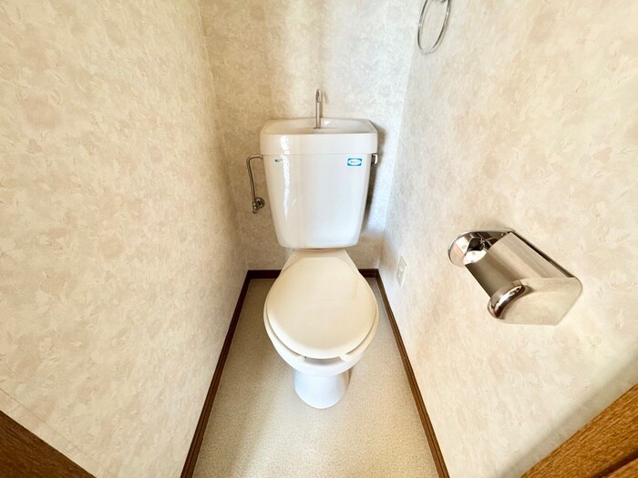 物件内観写真13　(トイレ)