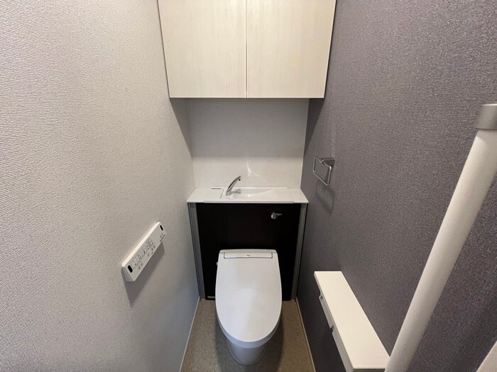 物件内観写真12　(トイレ)