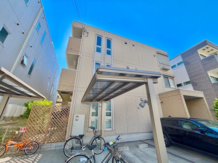 物件外観写真1　(外観写真)