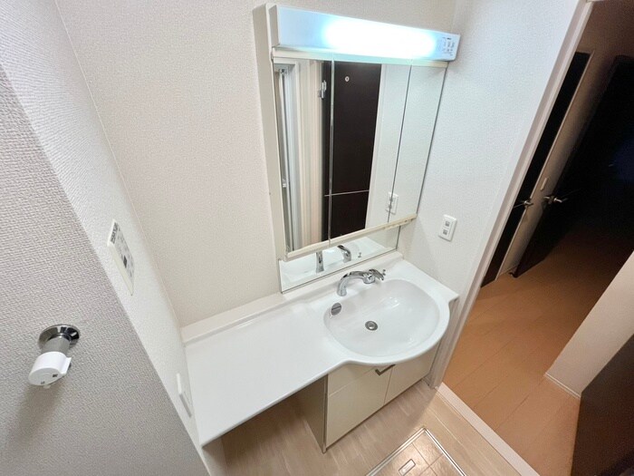 物件内観写真13　(洗面)