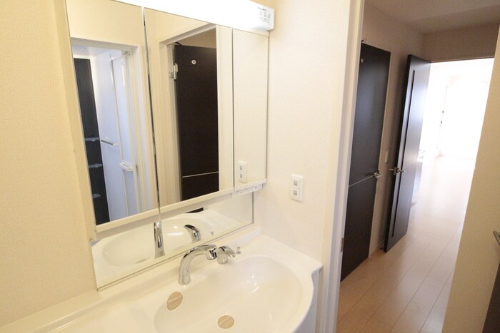 物件内観写真14　(洗面)