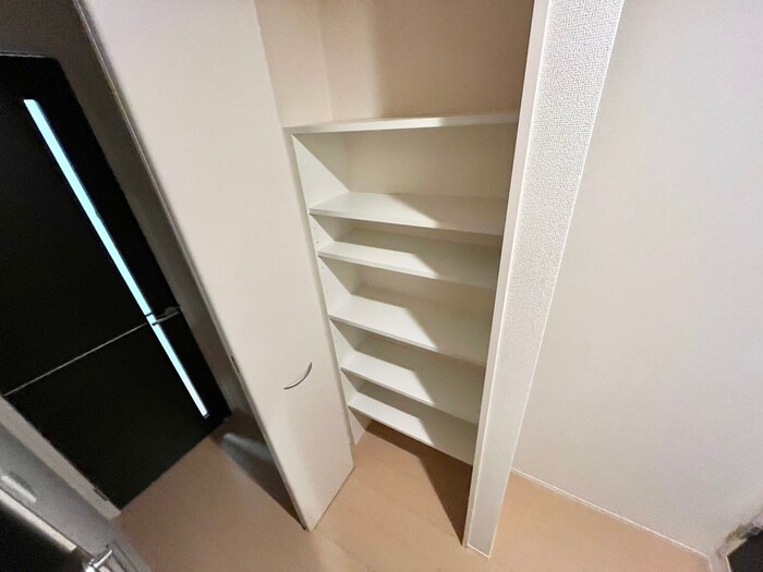 物件内観写真17　(靴箱)