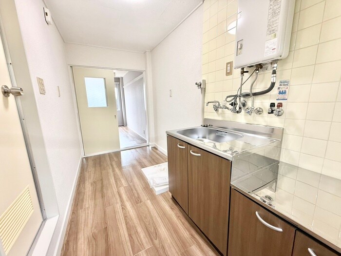 物件内観写真18　(居室)