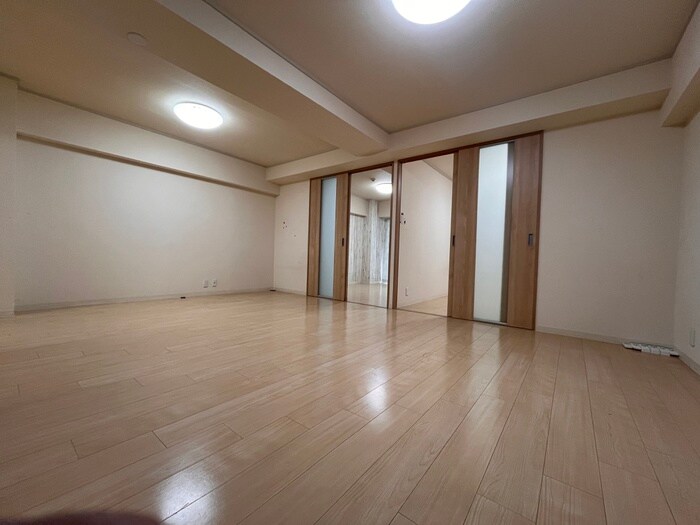 物件内観写真15　(居室)