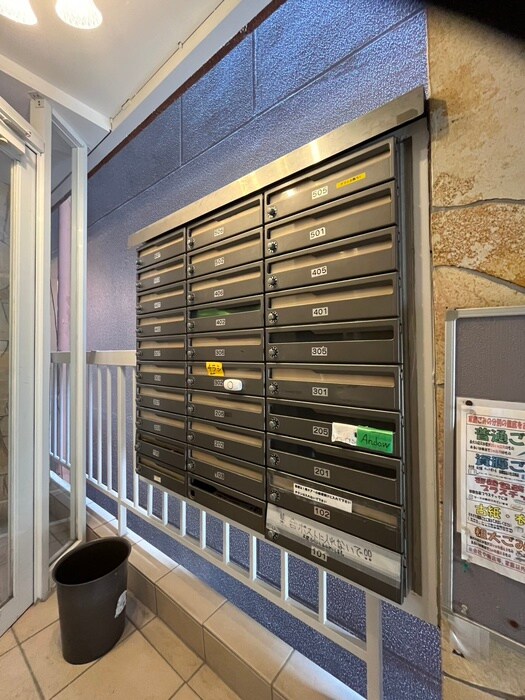 物件外観写真4　(建物設備)