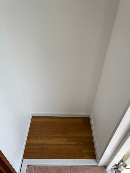 物件内観写真14　(玄関)