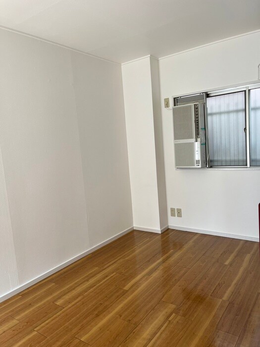 物件内観写真18　(居室)