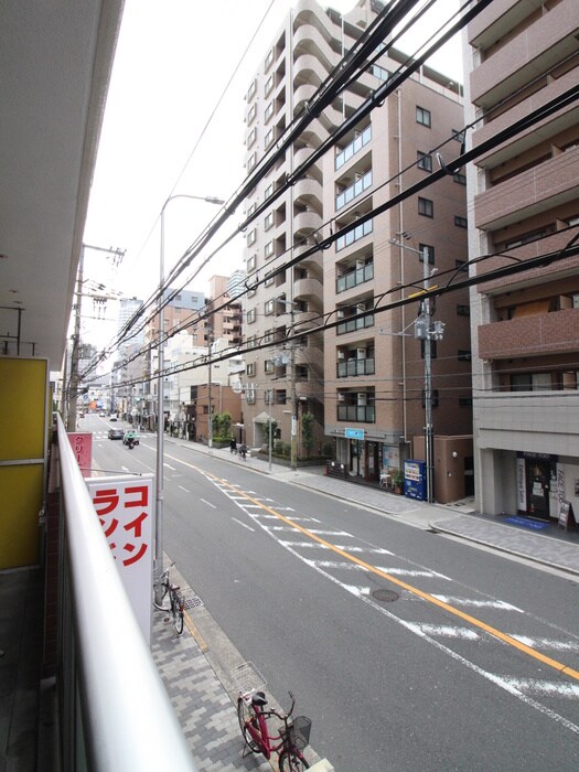 物件内観写真17　(室内からの展望)