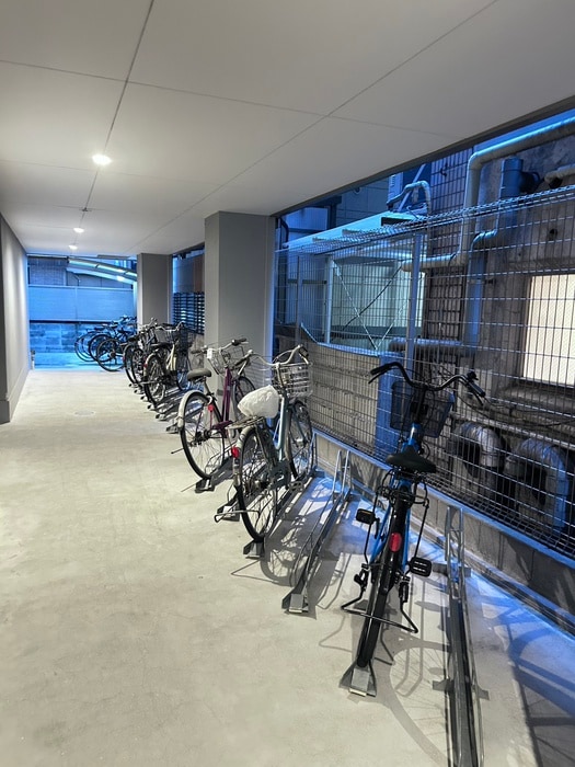 物件外観写真3　(駐輪場)