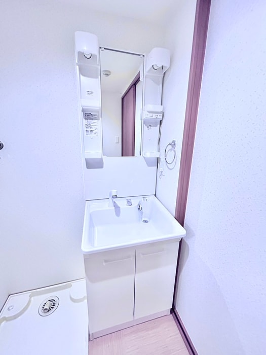 物件内観写真8　(洗面)