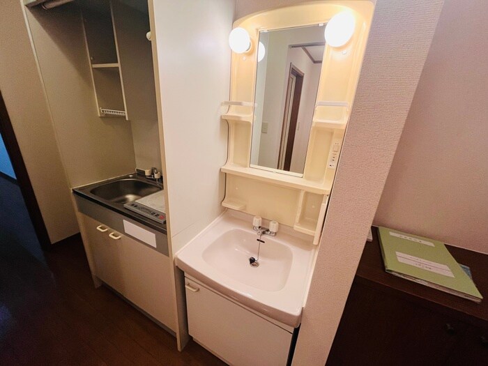 物件内観写真14　(洗面)