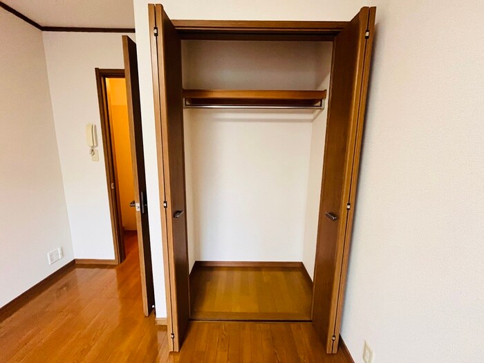 物件内観写真16　(収納)