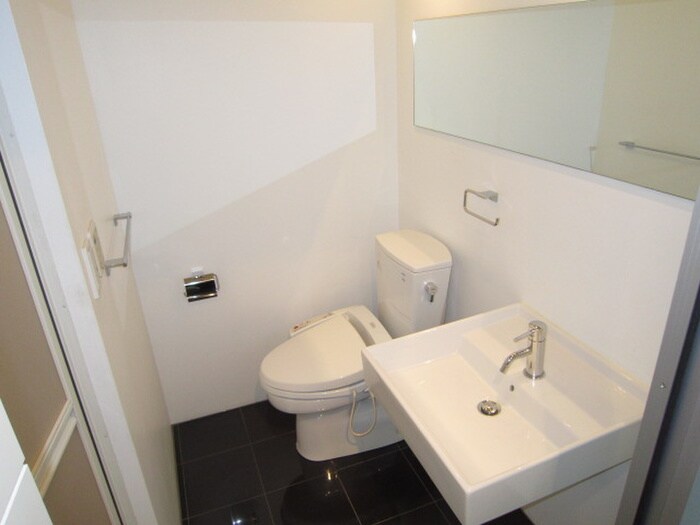 物件内観写真12　(洗面)