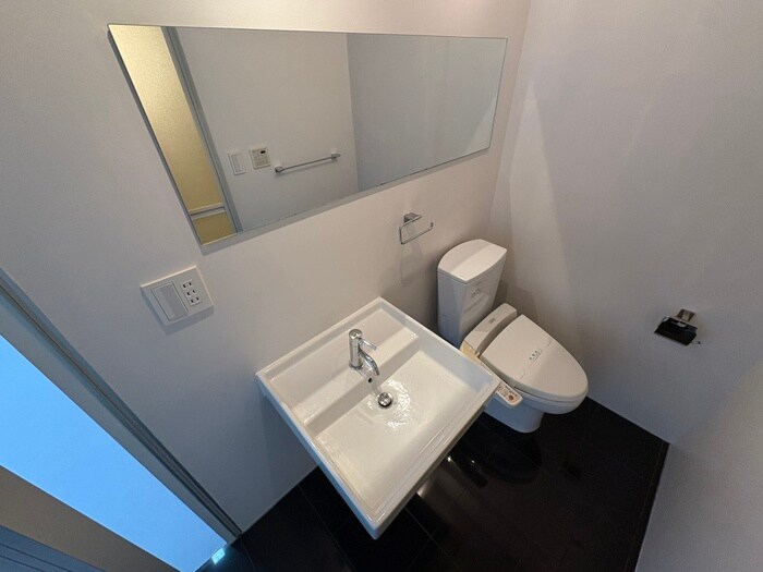 物件内観写真13　(洗面)