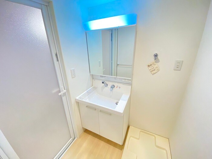 物件内観写真12　(洗面)