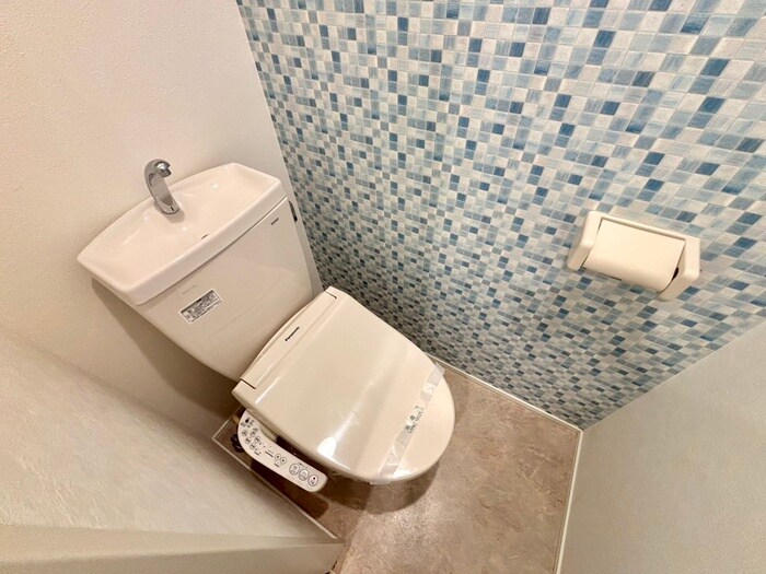 物件内観写真11　(トイレ)