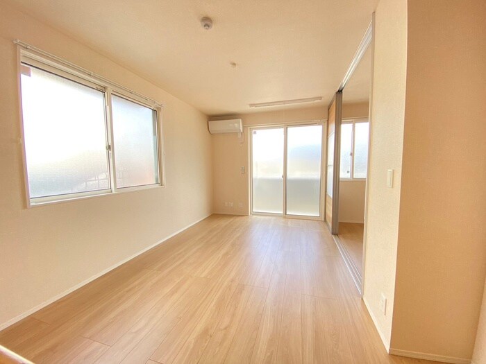 物件内観写真7　(居室)