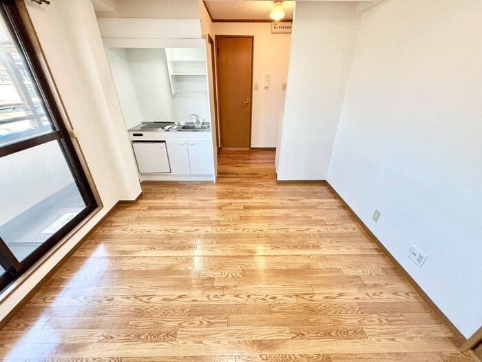 物件内観写真15　(居室)