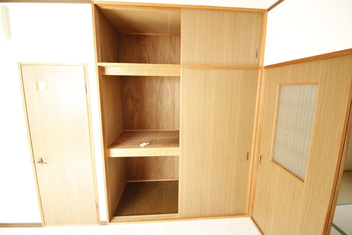 物件内観写真13　(収納)