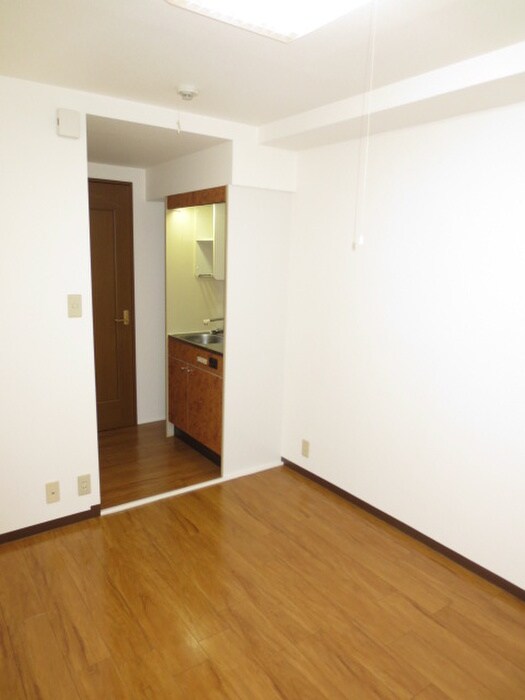 物件内観写真5　(居室)