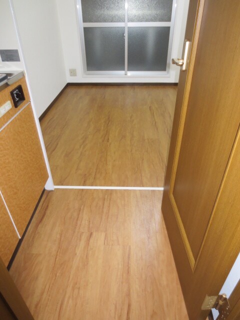 物件内観写真7　(廊下)