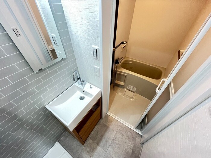 物件内観写真13　(洗面)