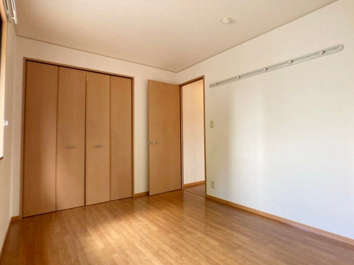 物件内観写真10　(内観写真)