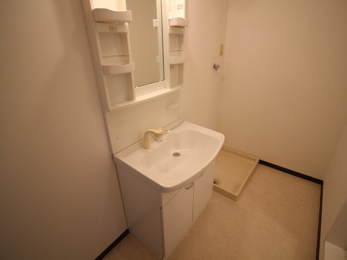 物件内観写真13　(洗面)