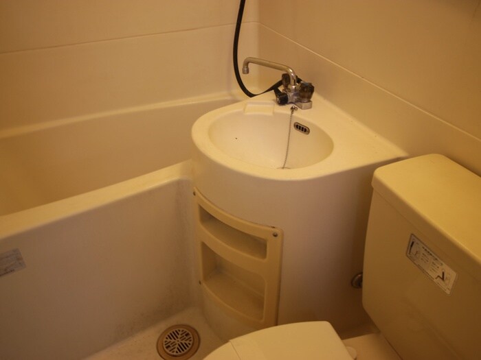 物件内観写真8　(洗面)