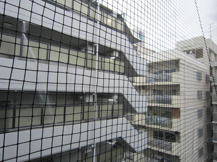 物件内観写真19　(室内からの展望)