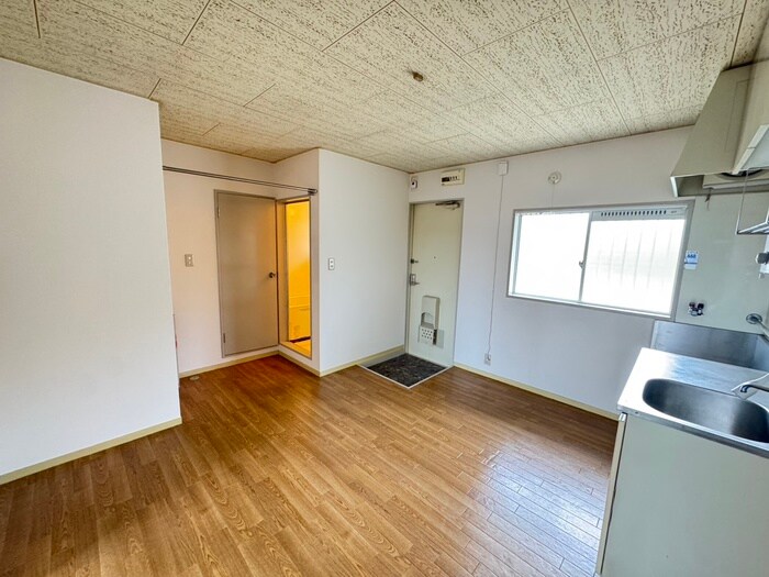 物件内観写真7　(居室)