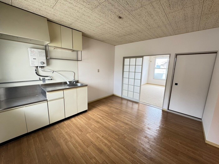 物件内観写真9　(居室)