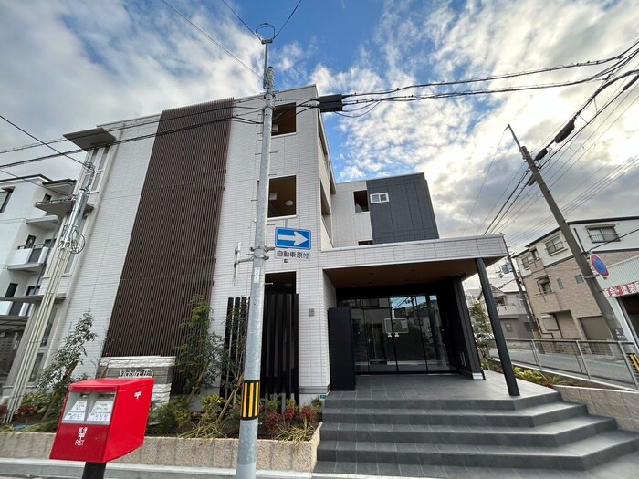 物件外観写真1　(外観写真)