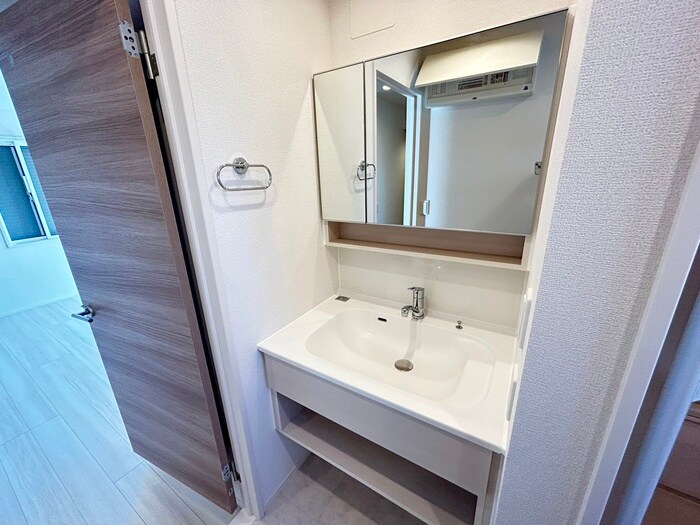 物件内観写真13　(洗面)