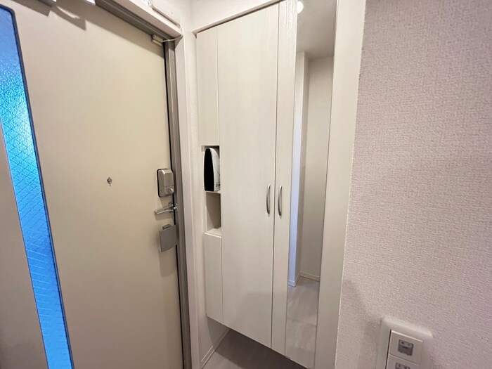 物件内観写真15　(靴箱)