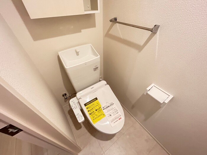 物件内観写真15　(トイレ)