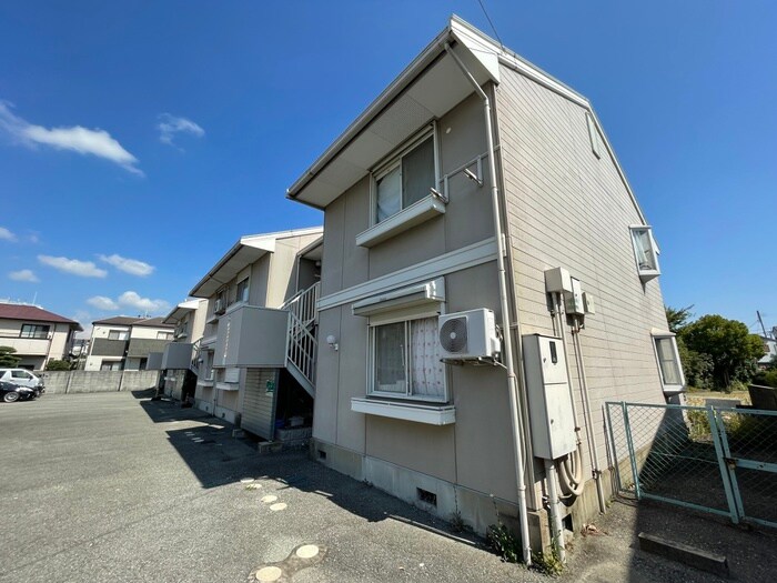 物件外観写真6　(外観写真)