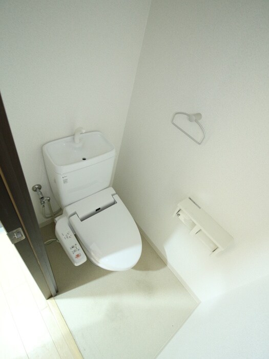 物件内観写真10　(トイレ)