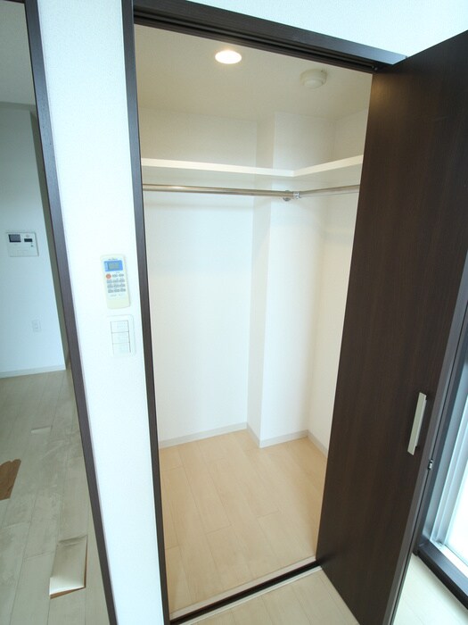 物件内観写真14　(収納)