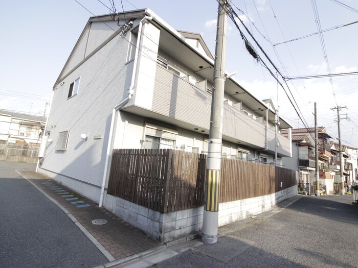 物件外観写真2　(外観写真)