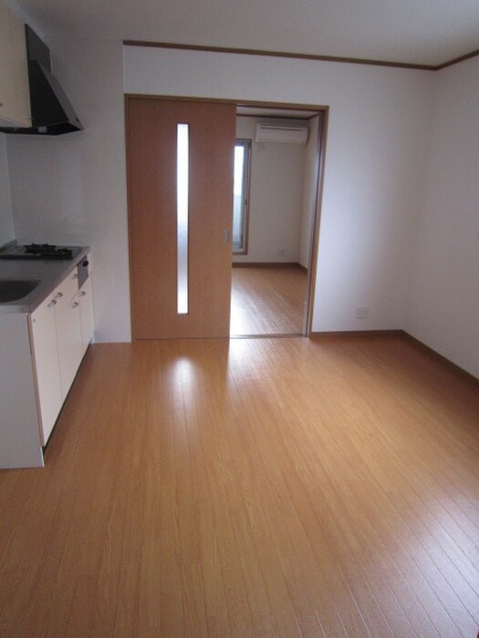 物件内観写真8　(居室)