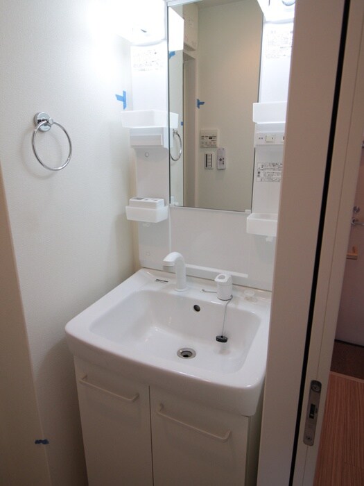 物件内観写真9　(洗面)