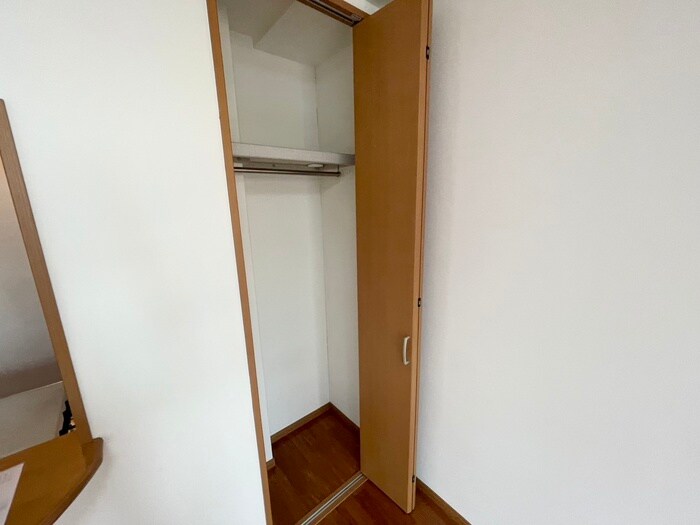 物件内観写真15　(収納)